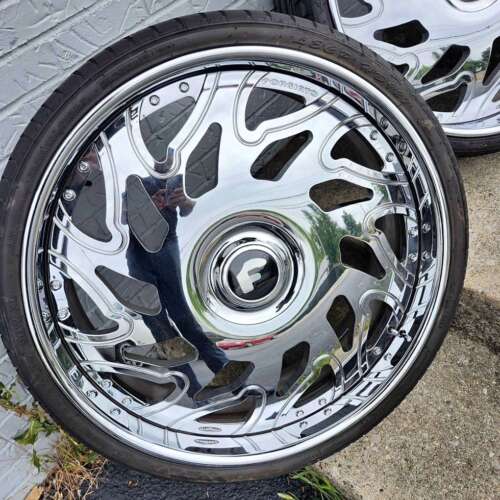 Set of 26″ Forgiato Staggered All Chrome Wheels 5×4.5 Bolt Pattern